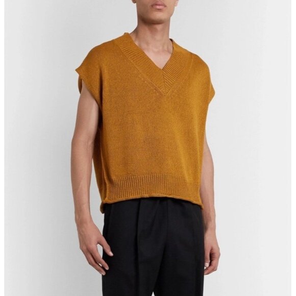 Rochas Knit Sweater Vest In Camel Mens Size XS Preppy Academia Ivy‎ League - Picture 1 of 9